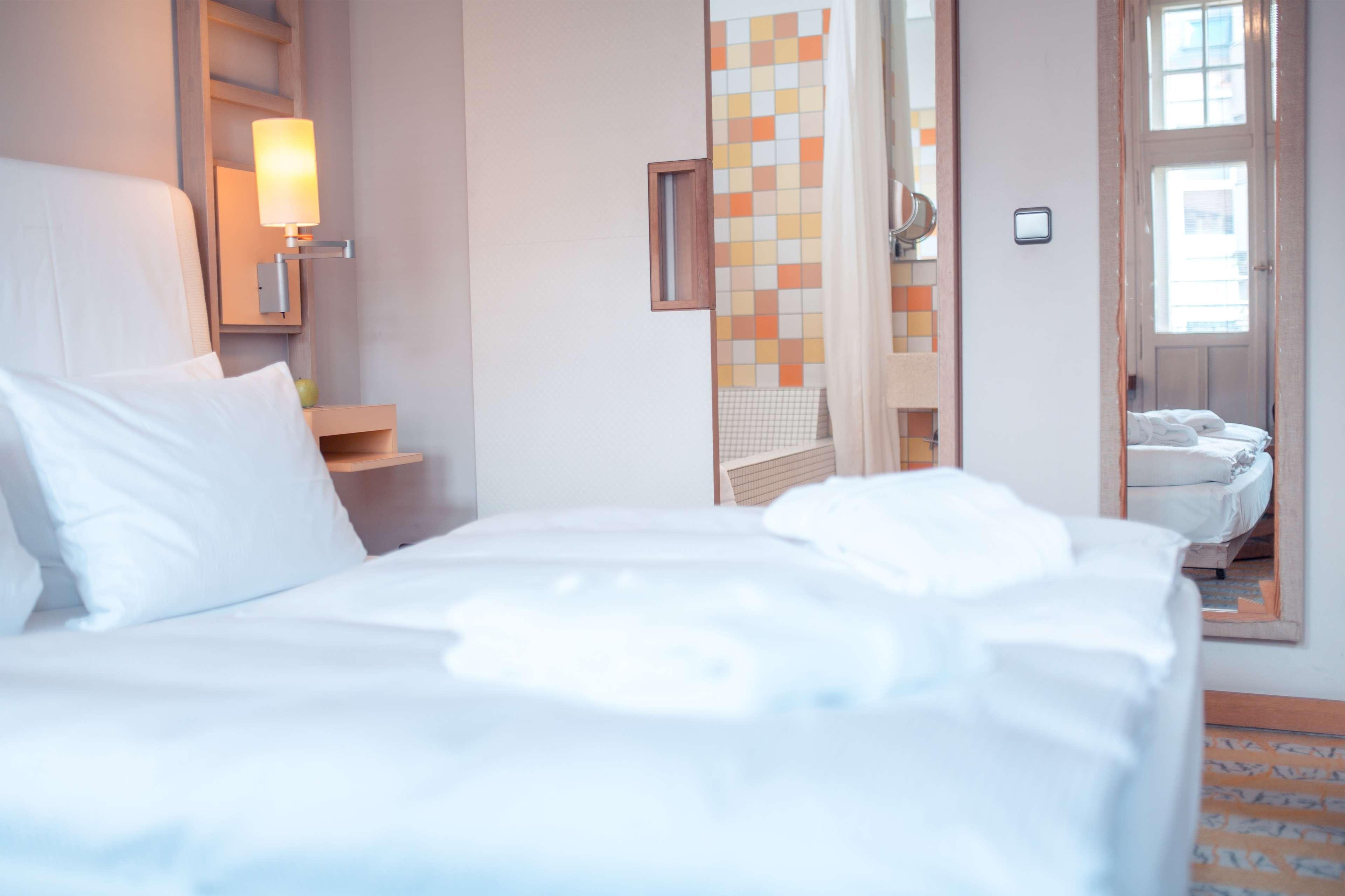 Hotel Bleibtreu Berlin By Golden Tulip Dış mekan fotoğraf
