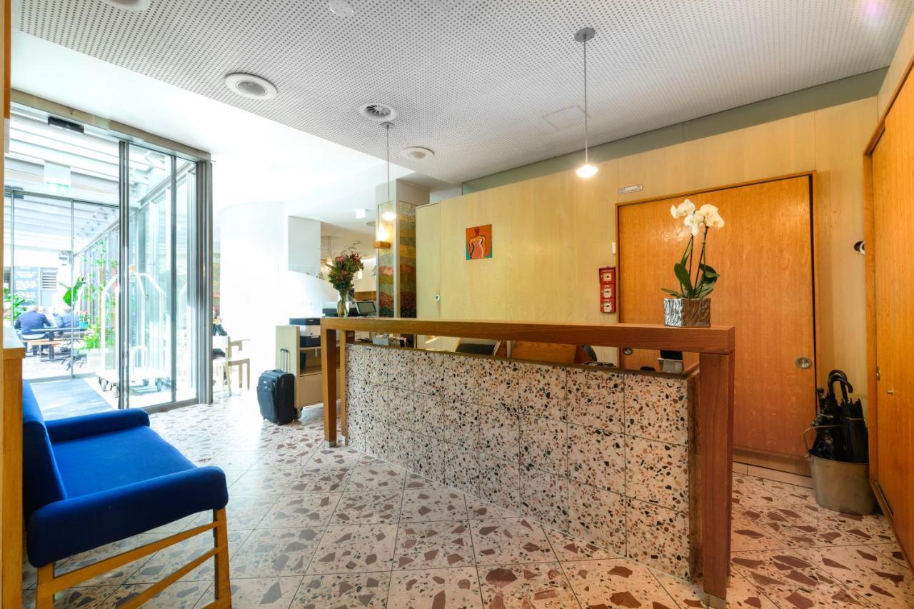 Hotel Bleibtreu Berlin By Golden Tulip Dış mekan fotoğraf
