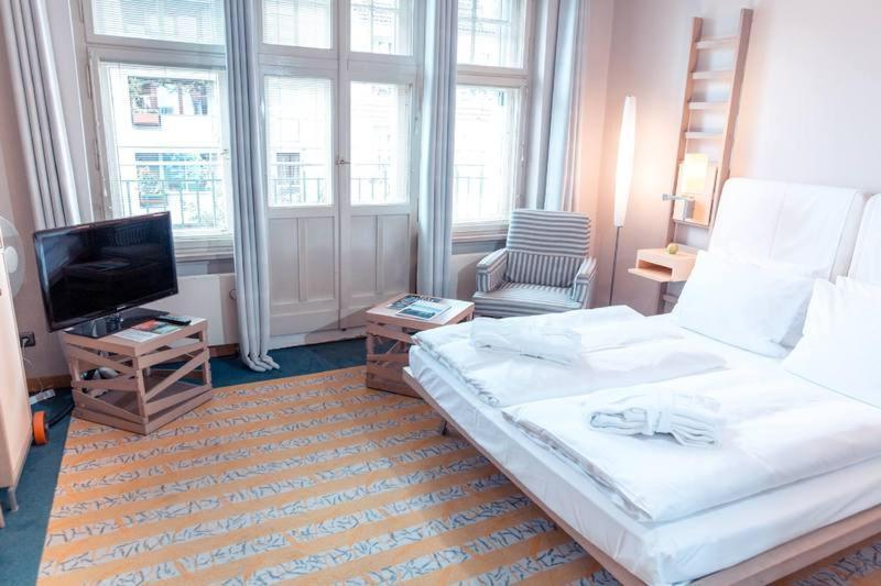 Hotel Bleibtreu Berlin By Golden Tulip Oda fotoğraf